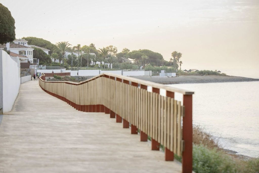 Más luz, más ahorro y más sostenibilidad para Estepona